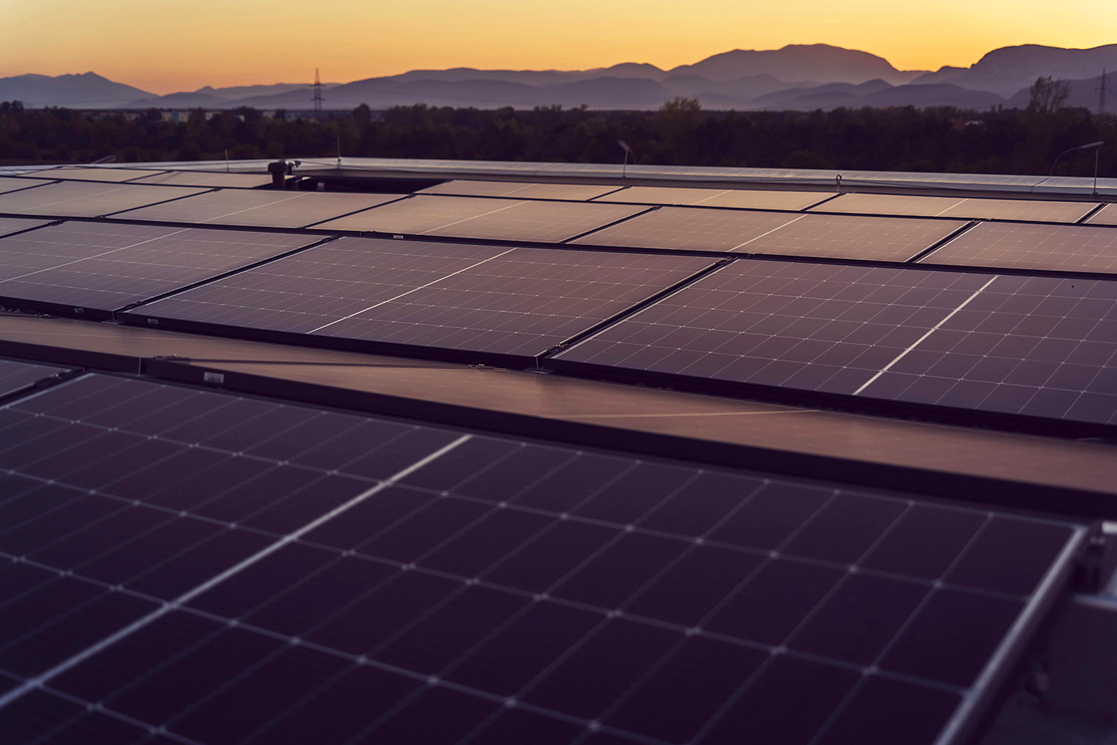 Euskaltel - Te traemos la energía del sol a tu hogar